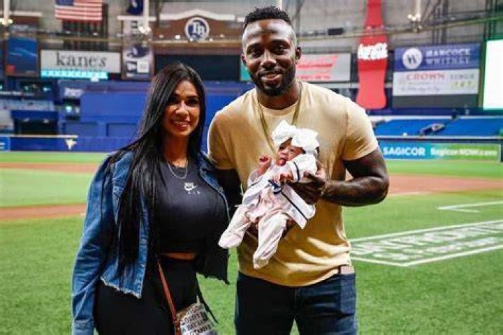 Randy Arozarena Wife, Salary, Age, Parents, Height & Weight EducationWeb