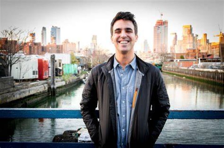 Reply All’s PJ Vogt Drinks a Lot of Diet Coke Media Stars
