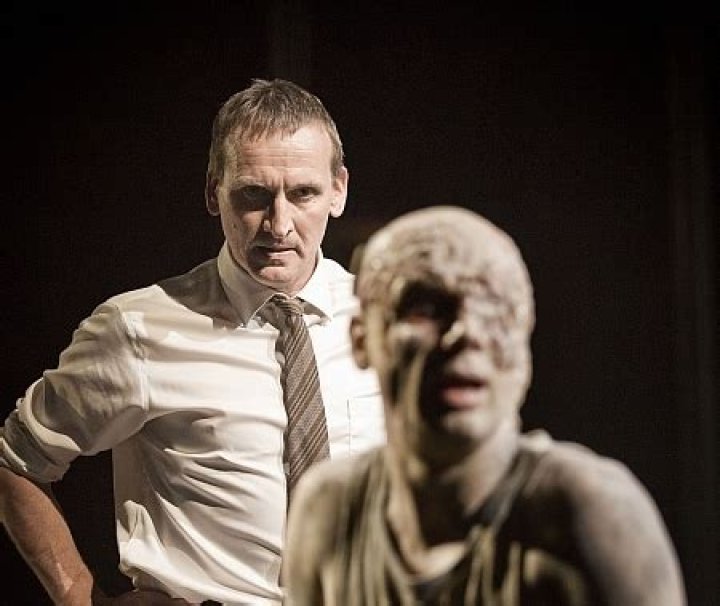 Review to Thebes, National Theatre There Ought To Be Clowns