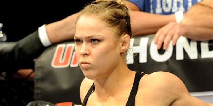 Ronda Rousey 'I could beat Floyd Mayweather' CNN