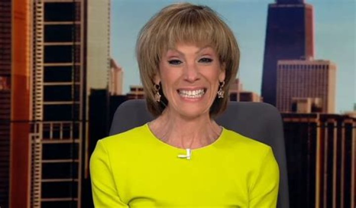 Roz Varon is an American Traffic/Transportation Anchor. Despite this
