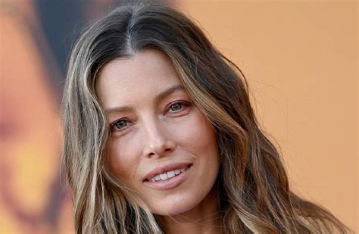 Shot by dance_malyshka_official Jessica biel bikini, Jessica biel