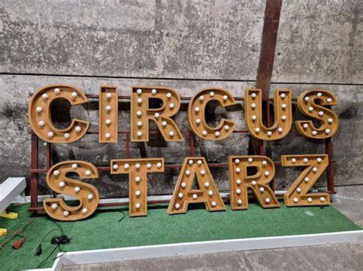 Starz Light Up The 2021 AMA's Red Carpet Essence