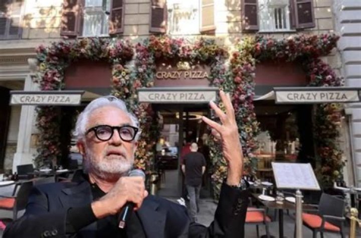 Su Crazy Pizza Flavio Briatore ha ragione &egrave; un genio e chi lo critica no
