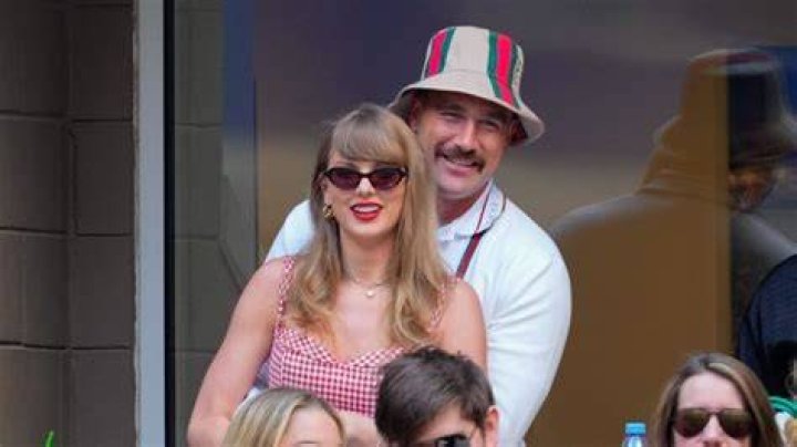 Taylor Swift's music video costar Sean O'Pry poses with girlfriend