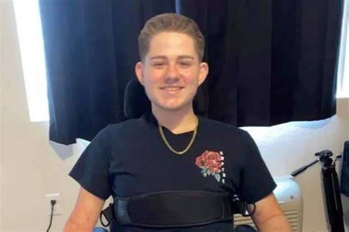 Teen crushed by forklift chooses to have half his body amputated so he