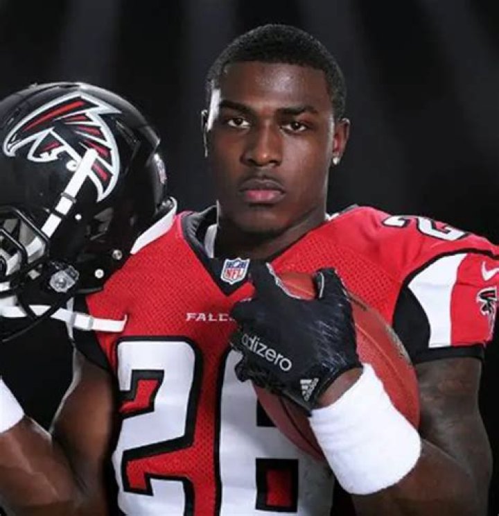 Tevin Coleman Net Worth 2018 What is this NFL football player worth?