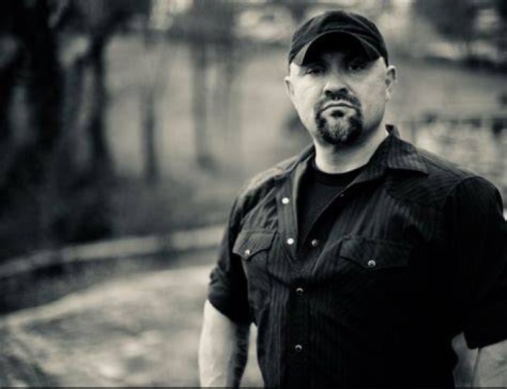 Thomas Gabriel, the grandson of country superstar Johnny Cash, sounds