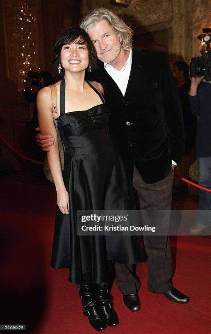 Tim Finn with wife Marie Azcona 14 July 2005 ARIA Hall of … Flickr