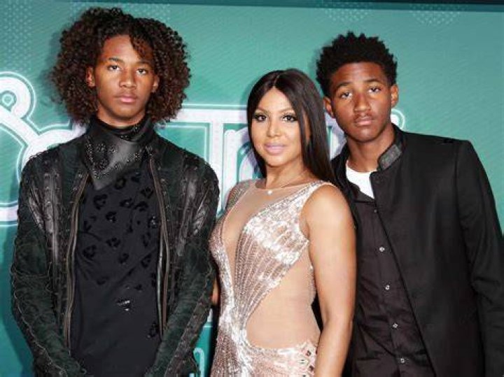 Toni Braxton Bio Age, Children, Husband, Broke, Movies, TV Shows, Net