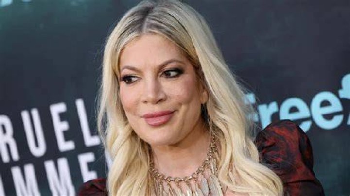 Tori Spelling de icono de Sensaci&oacute;n de Vivir a tener como hogar una