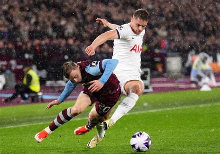 Tottenham vs West Ham Michail Antonio goal gives Hammers deserved away