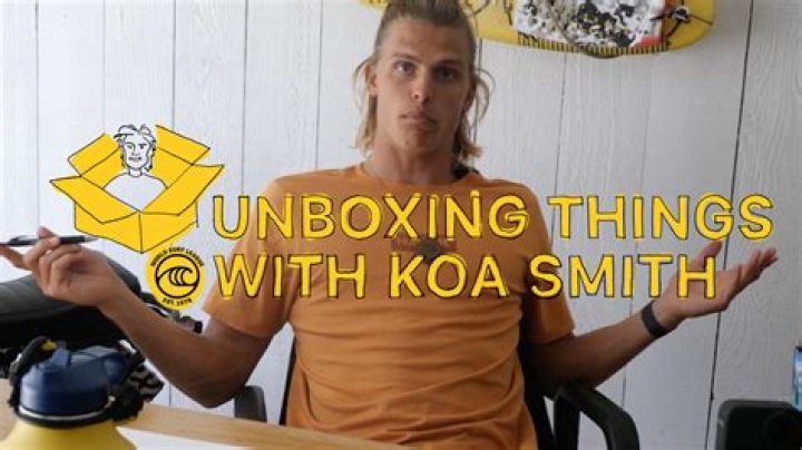 Unboxing Things with Koa Smith Season 1 Episode 2