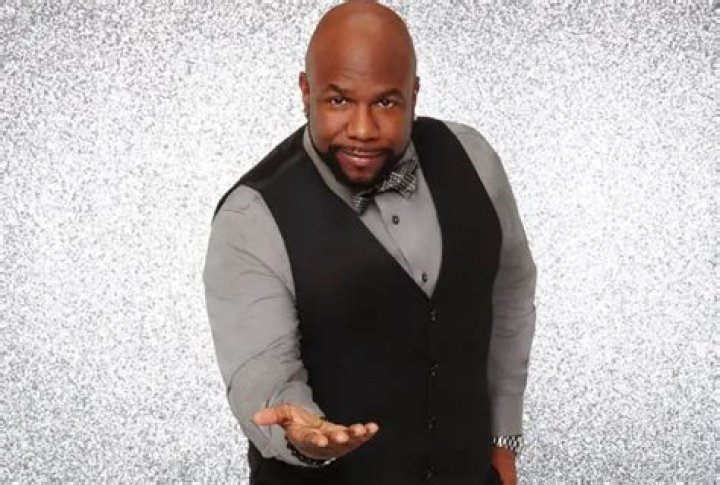 Wanya Morris Kids, Net Worth, Wife, Age & Wiki Biography
