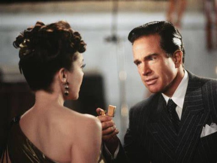 What Bening Thought Of Warren Beatty When She First Met Him