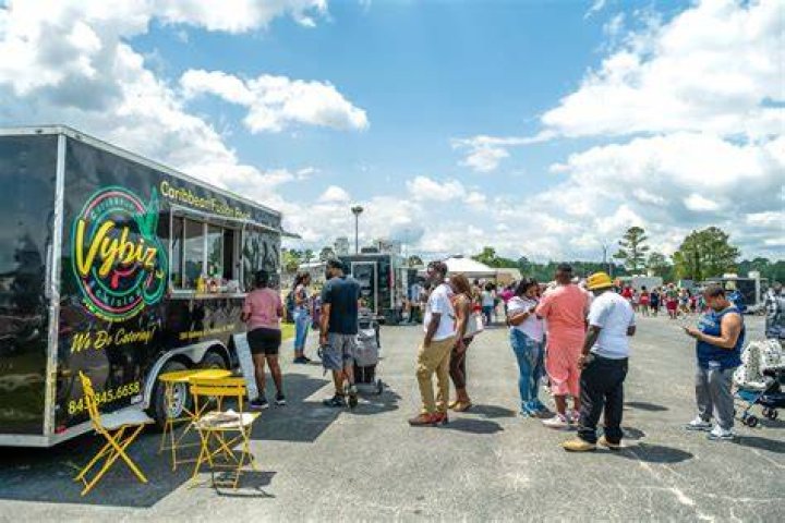 Woodstock Food Truck Festival on the Square Enjoy Illinois