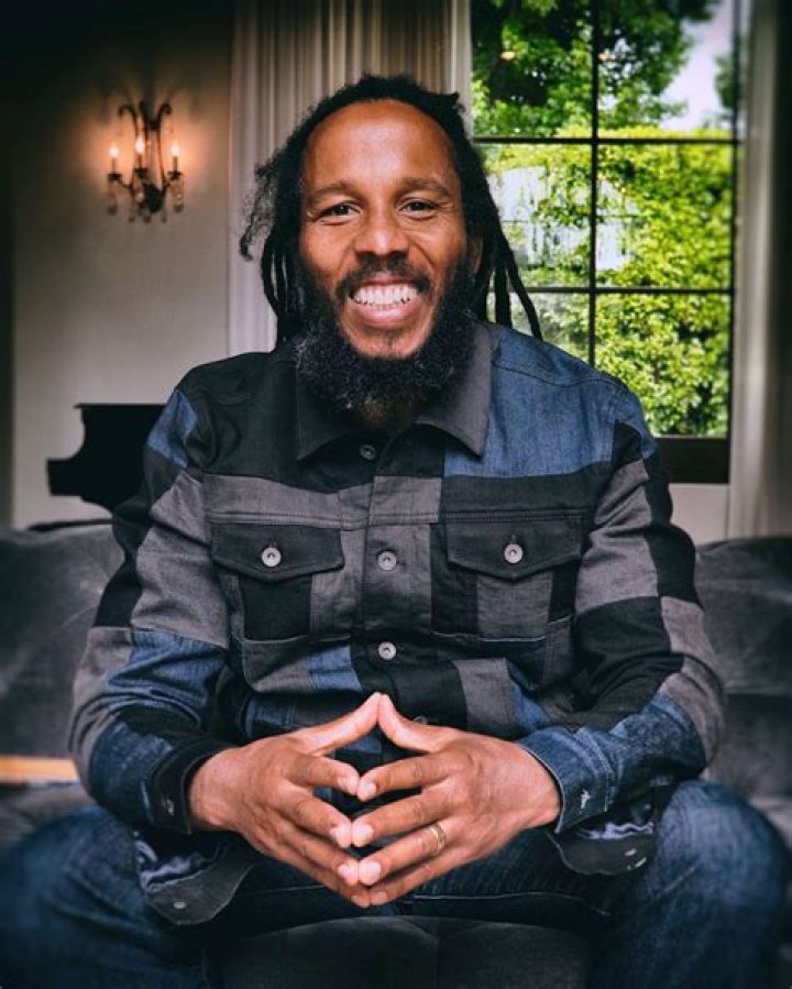 Ziggy Marley Poses with His Kids for UGG Holiday Campaign